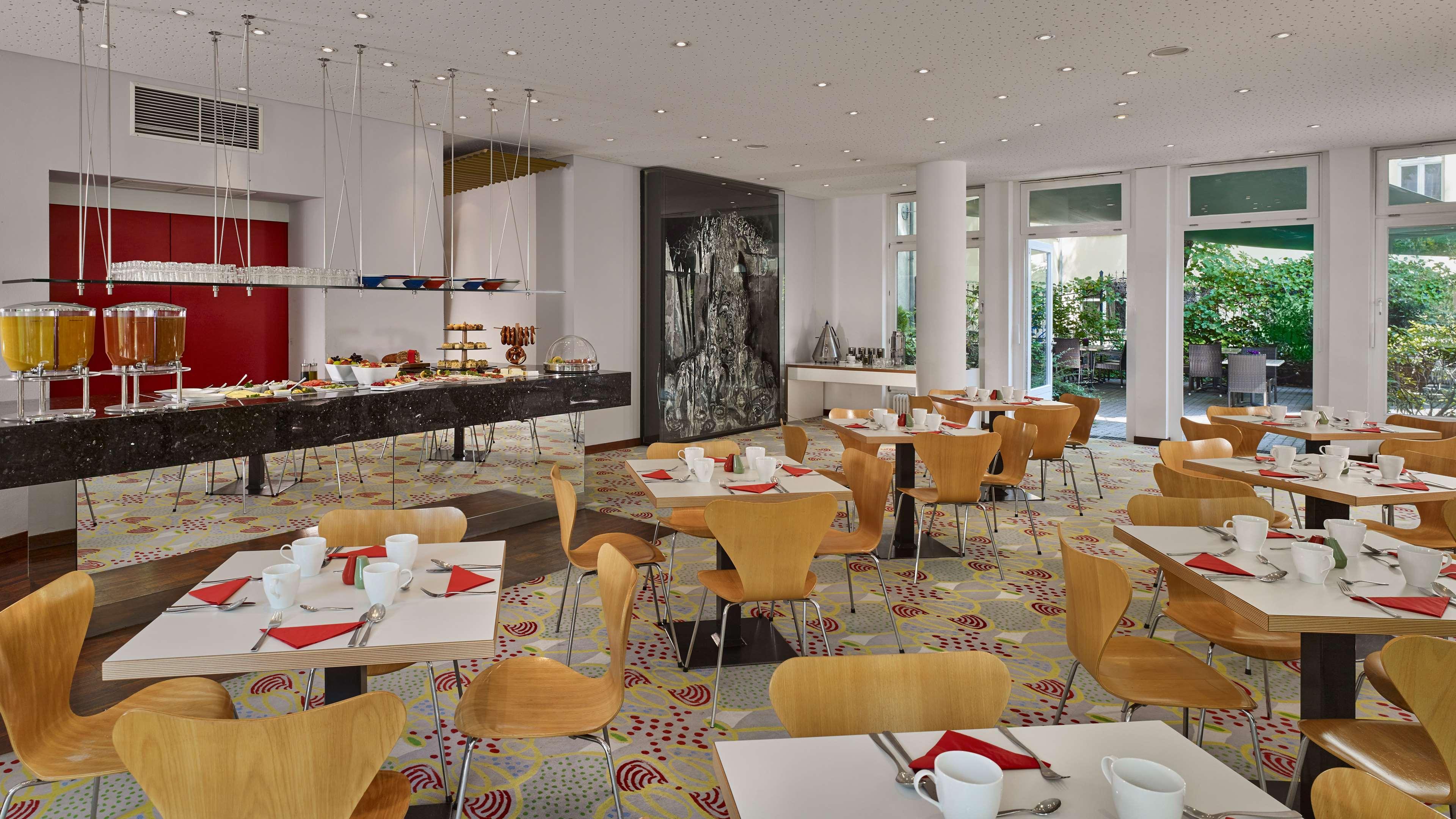 Park Plaza Kudamm 4*