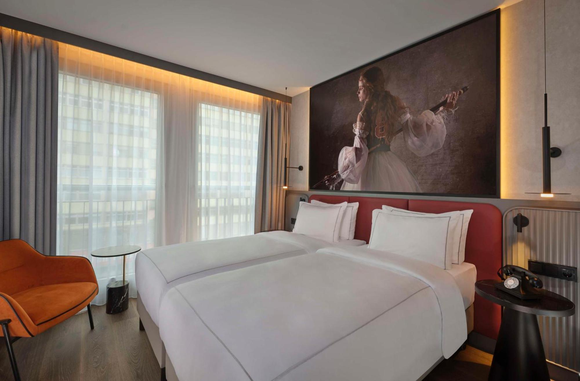 Hotel Park Plaza Kudamm 4*